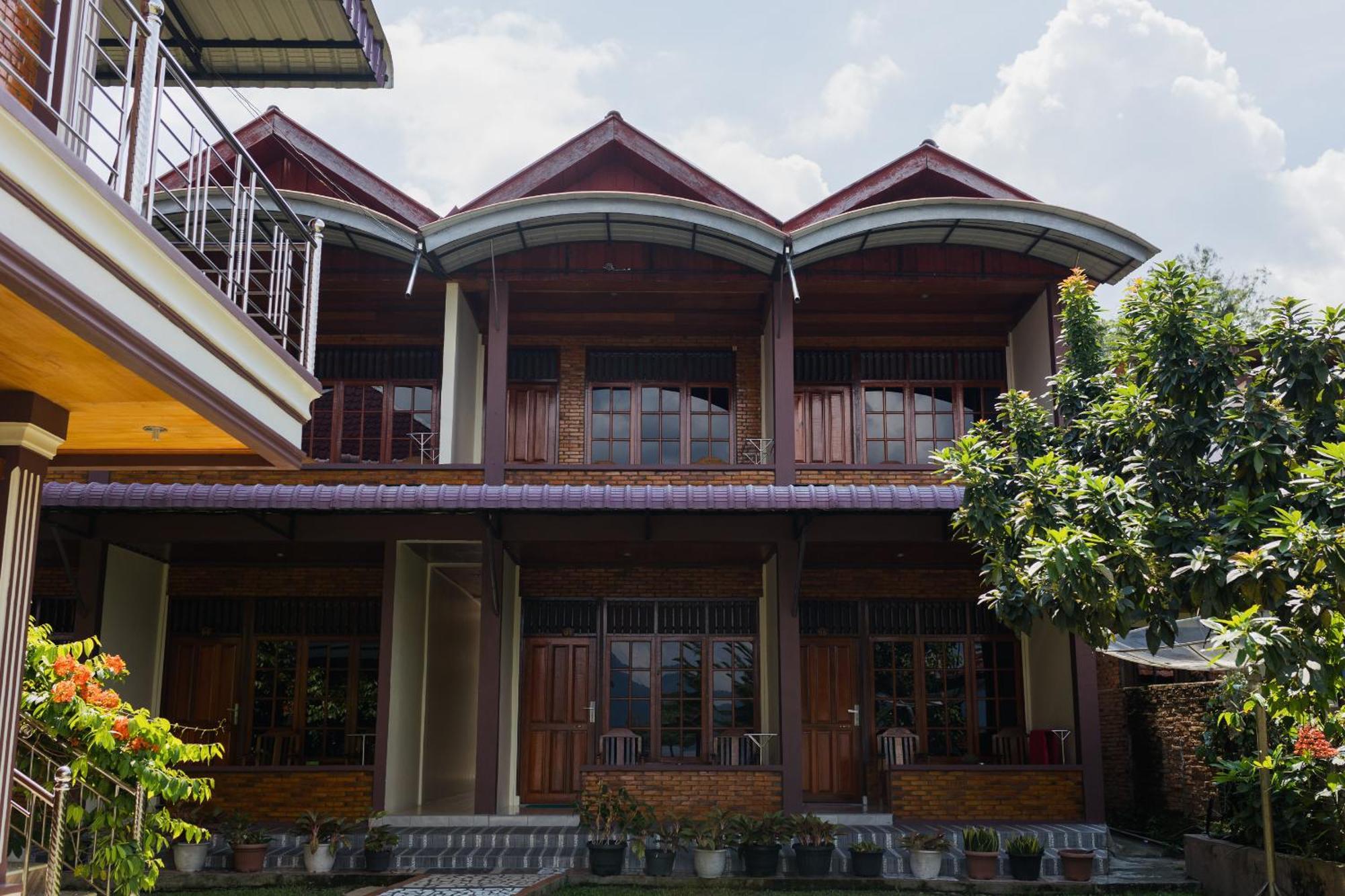 Gokhon Guest House Тук-Тук Экстерьер фото