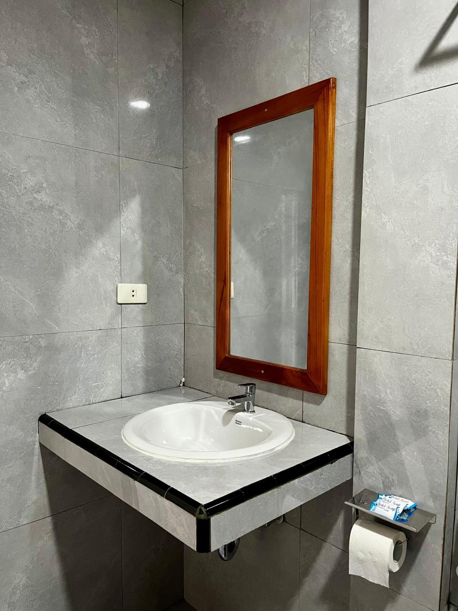 Gokhon Guest House Тук-Тук Экстерьер фото