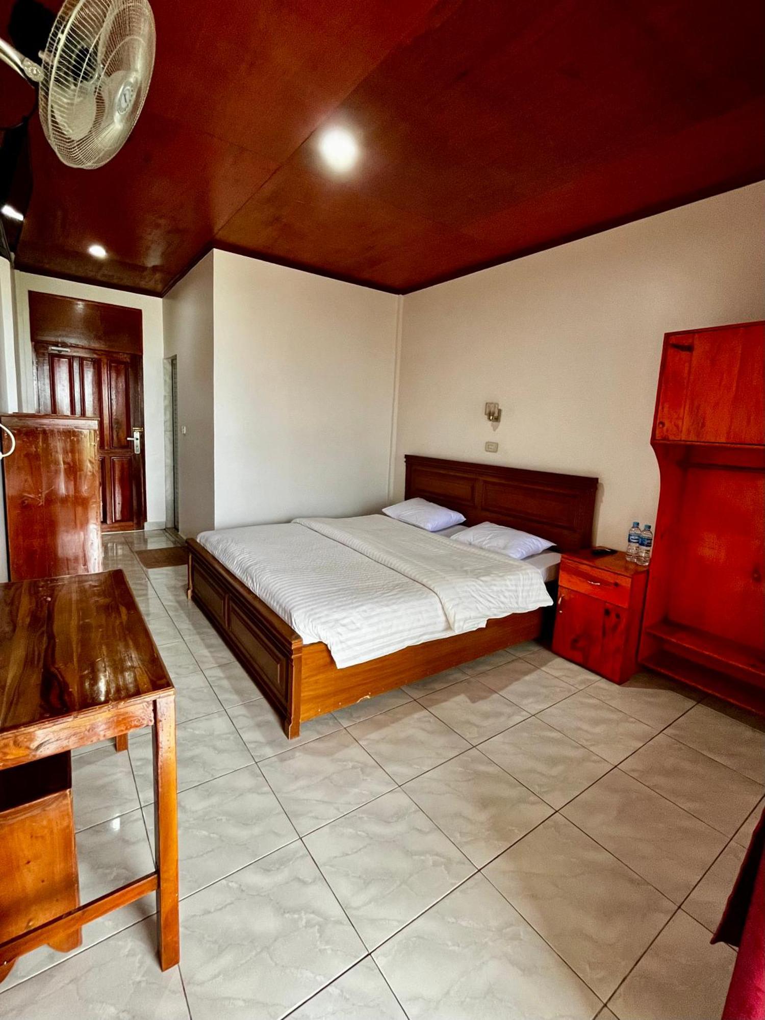 Gokhon Guest House Тук-Тук Экстерьер фото